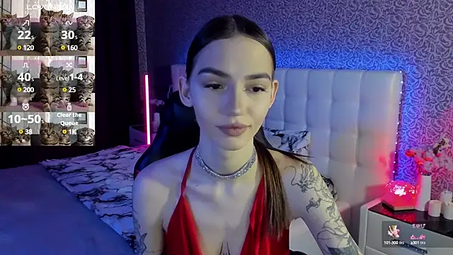 SophieCatty online show from March 19, 2025, 9:28 am