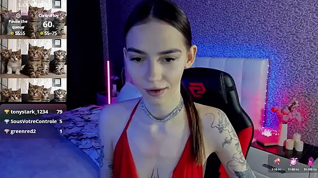 SophieCatty online show from March 19, 2025, 12:34 pm