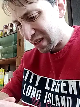 Snapshot of White_rabbit_ chatting on February 20, 2025, 10:16 am White rabbit  online show from February 20, 2025, 10:16 am