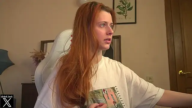 doll lesli online show from February 11, 2025, 8:42 pm