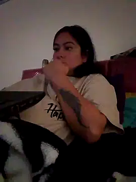 Snapshot of Juanavic chatting on December 28, 2024, 1:49 pm Juanavic online show from December 28, 2024, 1:49 pm