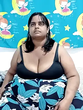 SusanaEshwar online show from February 12, 2026, 9:32 pm