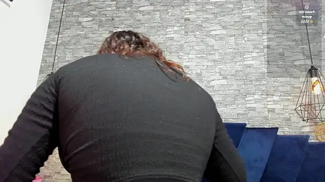 LizzRouse online show from September 9, 2025, 10:53 pm