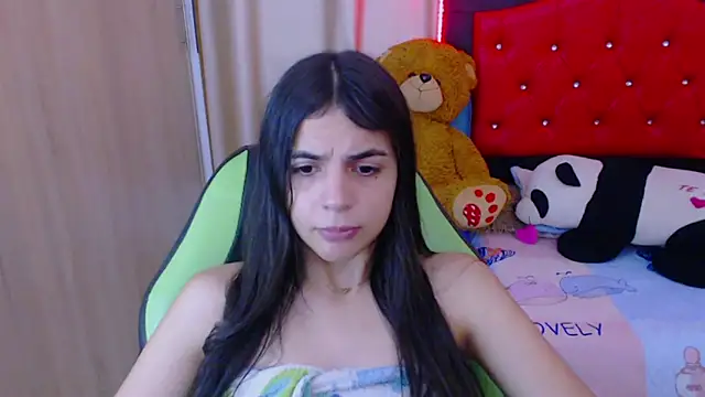  elenna online show from February 2, 2025, 8:41 pm