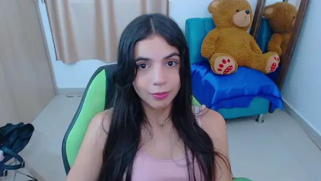  elenna online show from February 22, 2025, 5:46 pm