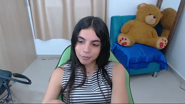  elenna online show from February 24, 2025, 11:41 pm