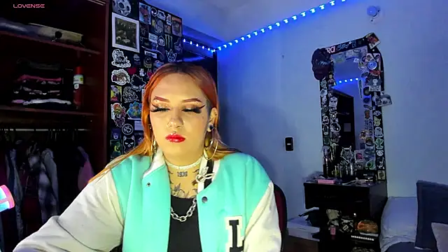 Snapshot of Jessie_williams chatting on December 4, 2024, 4:43 am Jessie williams online show from December 4, 2024, 4:43 am