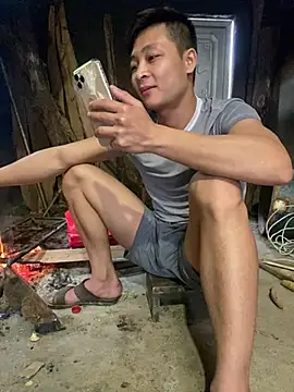 Snapshot of Naughty--asian chatting on February 27, 2025, 1:48 am Naughty--asian online show from February 27, 2025, 1:48 am