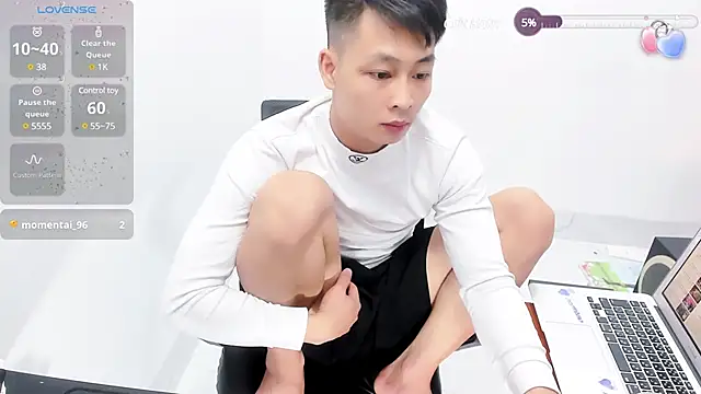 Snapshot of Naughty--asian chatting on March 11, 2025, 1:26 am Naughty--asian online show from March 11, 2025, 1:26 am