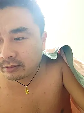 guozuo online show from October 13, 2025, 4:07 pm