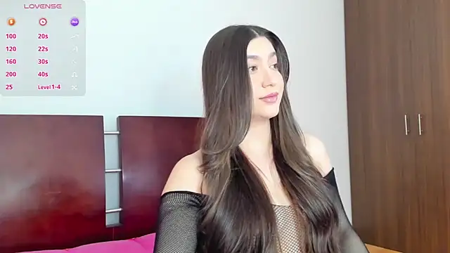 alice-love1 online show from May 13, 2026, 7:11 pm
