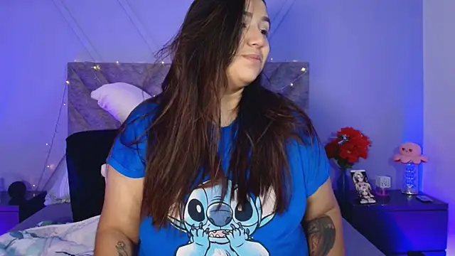 emmajohnss online show from March 14, 2025, 3:48 am