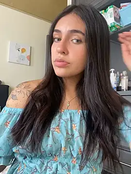 DaphneUwu online show from February 26, 2025, 5:50 pm