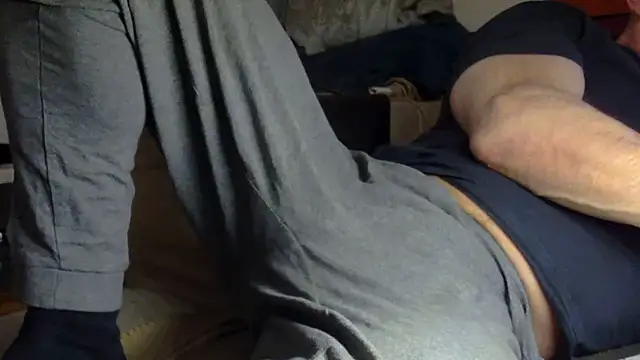 mike30nbg online show from April 16, 2026, 8:09 pm