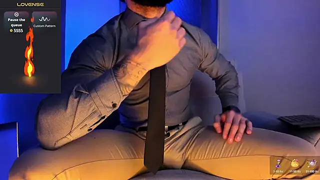 Snapshot of MarkWalker__ chatting on February 22, 2025, 10:40 am MarkWalker online show from February 22, 2025, 10:40 am