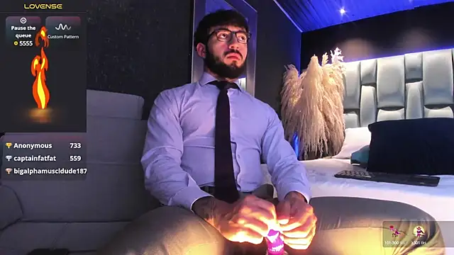 Snapshot of MarkWalker__ chatting on February 27, 2025, 4:53 pm MarkWalker online show from February 27, 2025, 4:53 pm