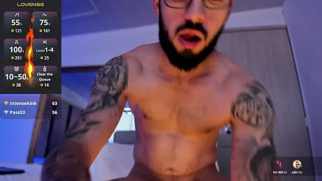 Snapshot of MarkWalker__ chatting on March 13, 2025, 2:01 pm MarkWalker online show from March 13, 2025, 2:01 pm