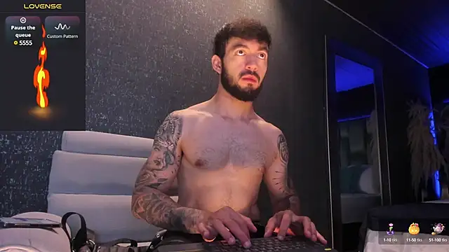 Snapshot of MarkWalker__ chatting on March 15, 2025, 10:13 am MarkWalker online show from March 15, 2025, 10:13 am