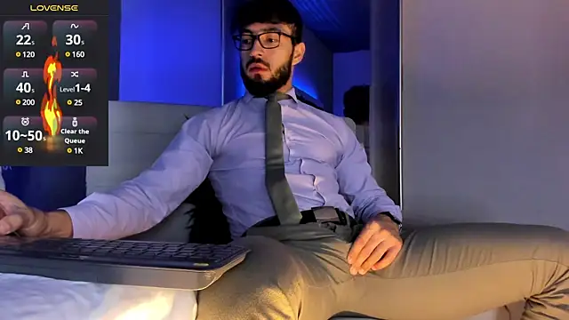 Snapshot of MarkWalker__ chatting on March 21, 2025, 10:28 am MarkWalker online show from March 21, 2025, 10:28 am