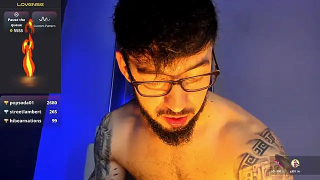 Snapshot of MarkWalker__ chatting on March 22, 2025, 4:47 pm MarkWalker online show from March 22, 2025, 4:47 pm