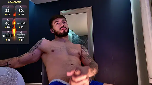 Snapshot of MarkWalker__ chatting on October 6, 2025, 10:12 am MarkWalker online show from October 6, 2025, 10:12 am