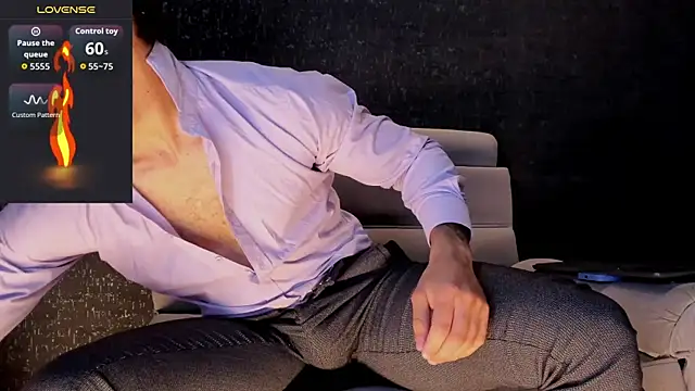 Snapshot of MarkWalker__ chatting on October 18, 2025, 10:16 am MarkWalker online show from October 18, 2025, 10:16 am