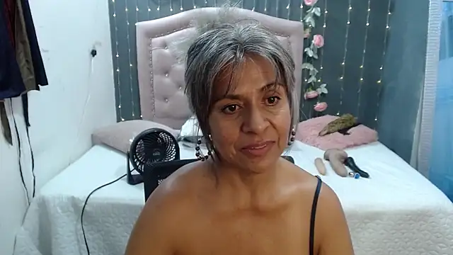 lalisha 96 online show from February 16, 2025, 5:26 am