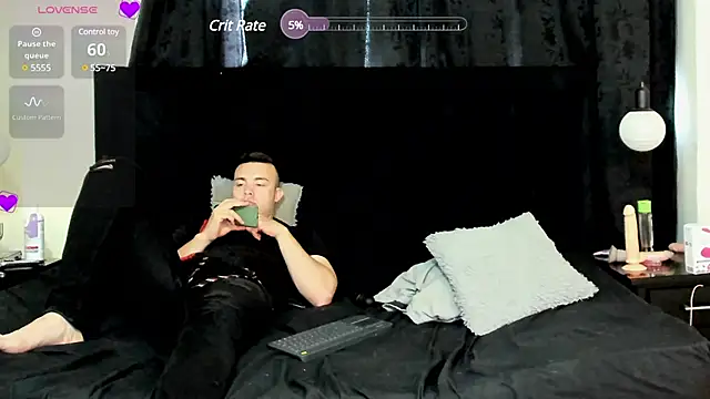 lissandthor13 online show from January 14, 2025, 1:06 pm