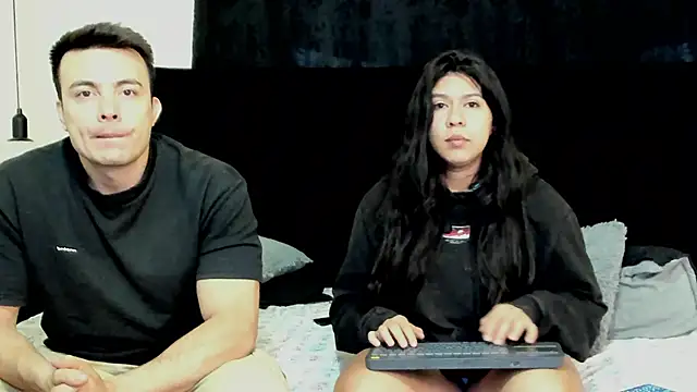 lissandthor13 online show from September 12, 2025, 10:59 am