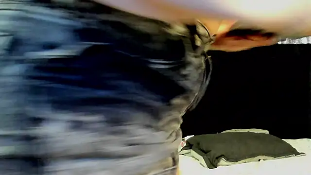 lissandthor13 online show from November 8, 2025, 11:43 am