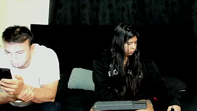 lissandthor13 online show from February 3, 2026, 10:42 am