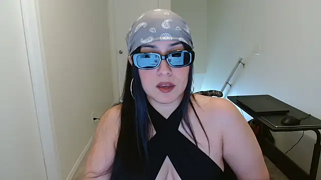Sassy Latina online show from October 4, 2025, 7:34 pm