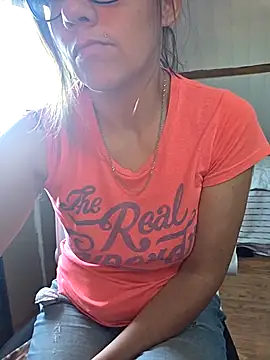Snapshot of Lina_lou4 chatting on September 29, 2025, 3:17 pm Lina lou4 online show from September 29, 2025, 3:17 pm