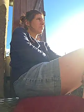 Lina lou4 online show from March 10, 2026, 8:19 am