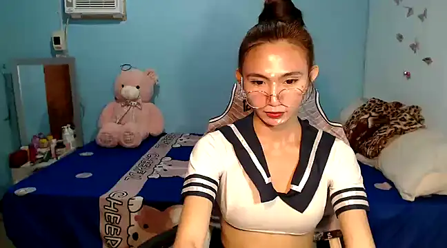 Snapshot of PirateEmpressBoaAico chatting on March 4, 2025, 3:44 am PirateEmpressBoaAico online show from March 4, 2025, 3:44 am