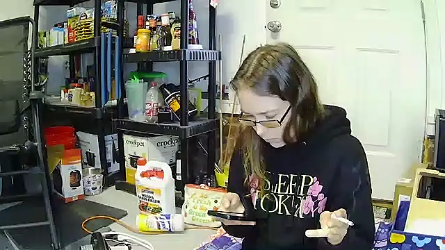 Dakota 02 online show from October 20, 2025, 12:49 pm