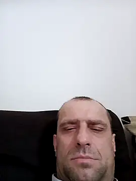 Roman0798 online show from December 17, 2024, 1:05 pm