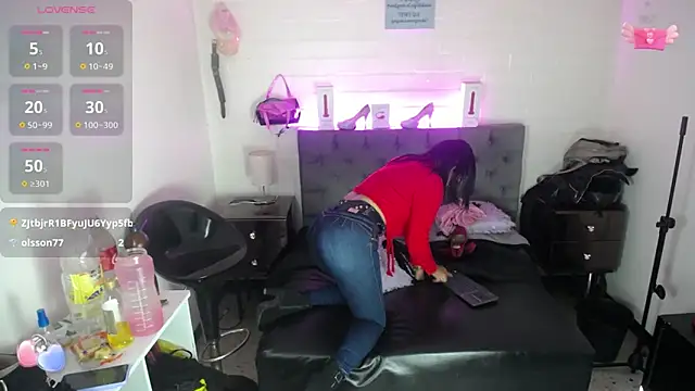 louise nails online show from February 23, 2025, 12:48 pm