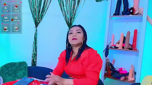 louise nails online show from March 19, 2026, 12:53 pm