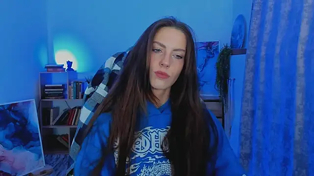 Snapshot of EmilyWilden chatting on October 1, 2025, 8:20 am EmilyWilden online show from October 1, 2025, 8:20 am