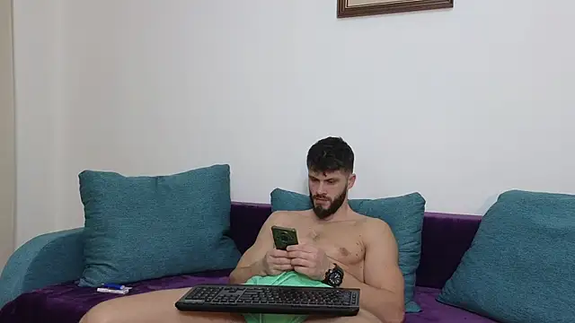 TheTopAlex online show from February 2, 2025, 4:32 pm