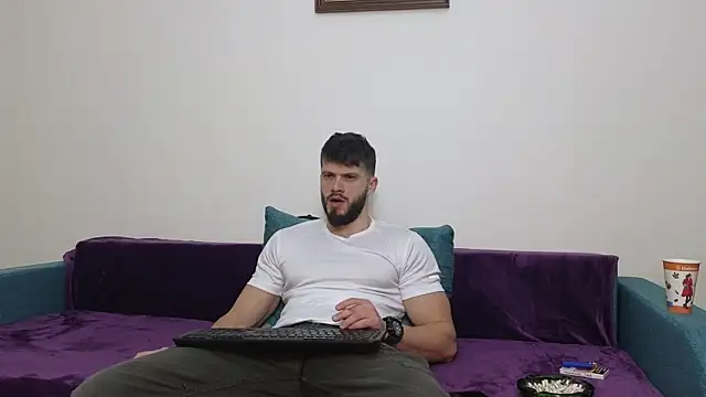 TheTopAlex online show from February 18, 2025, 7:43 am