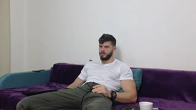 TheTopAlex online show from February 19, 2025, 7:39 am