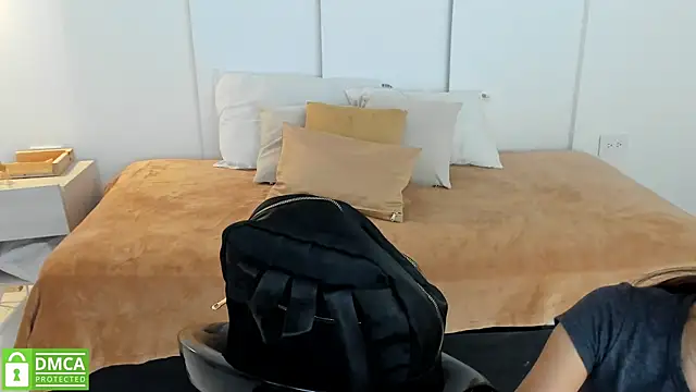 sexychanell 18 online show from March 2, 2025, 12:32 pm