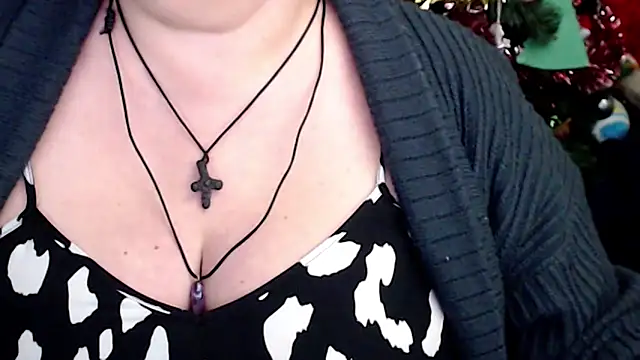 mayasmith online show from December 17, 2025, 4:13 pm