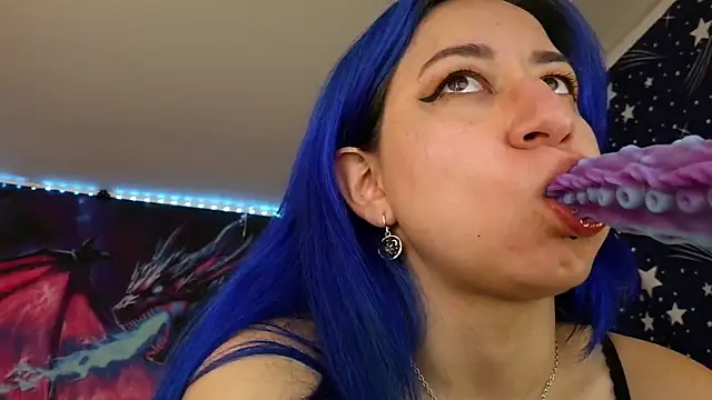 pussytight pervert online show from February 4, 2026, 11:42 pm