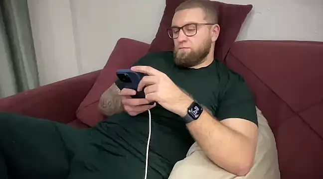 Bear bear  online show from January 27, 2025, 2:46 pm