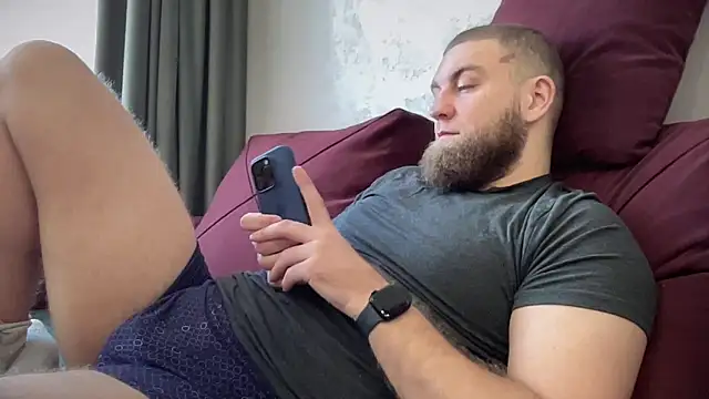 Bear bear  online show from March 23, 2025, 5:54 am