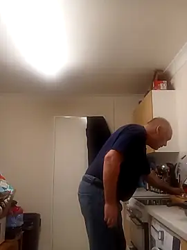 bigboy197311 online show from January 22, 2025, 10:37 pm