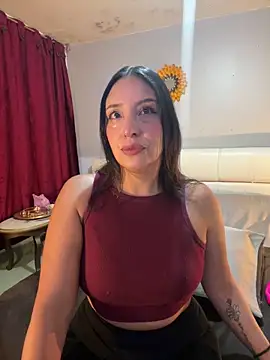 Freyja soh online show from April 10, 2026, 9:30 pm